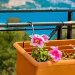 Ξενοδοχείο Garden House